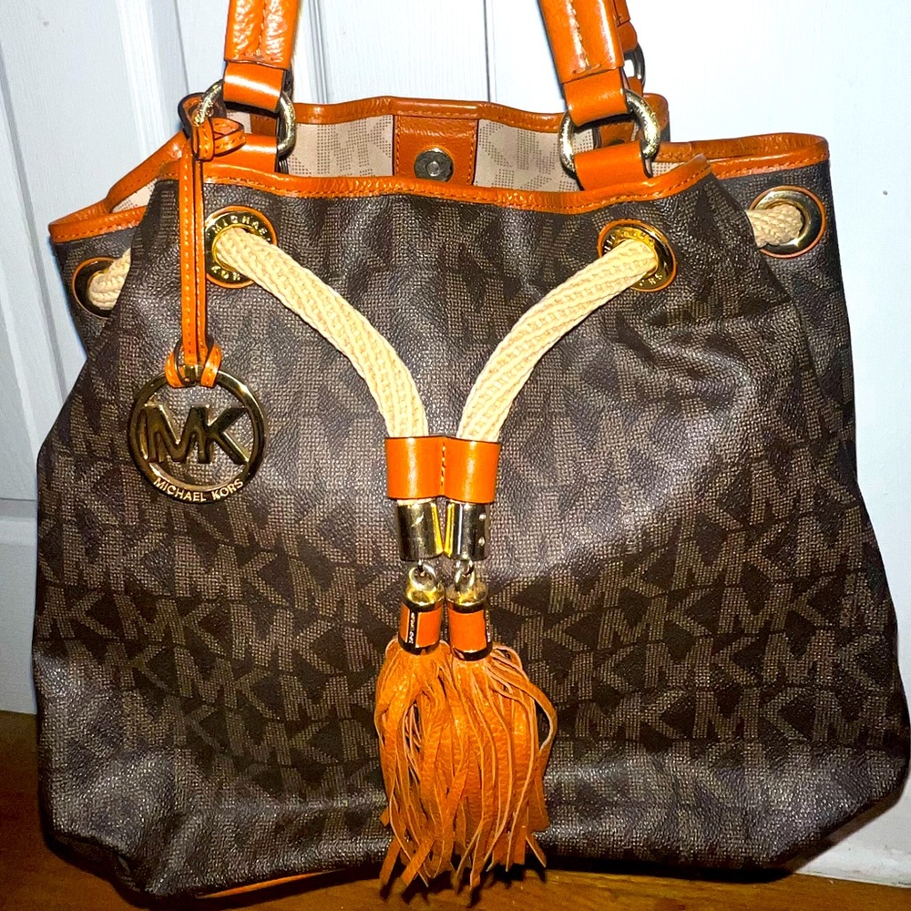 Michael Kors purse
